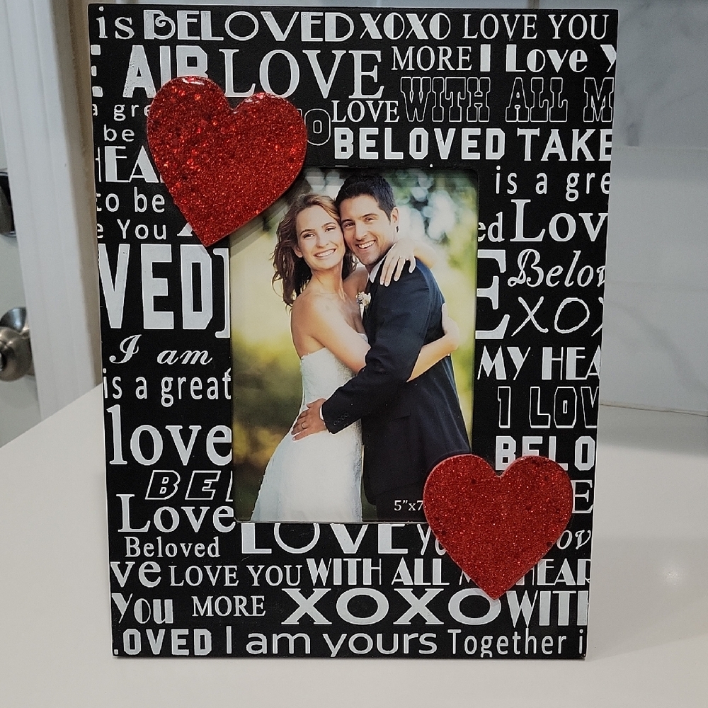 Love-Themed Black and Red Photo Frame